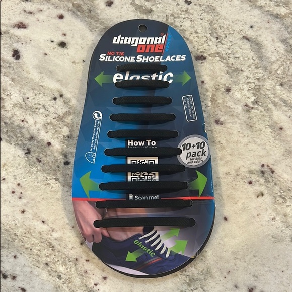 Black Sneakers with Elastic No-Tie Design - Picture 3 of 5